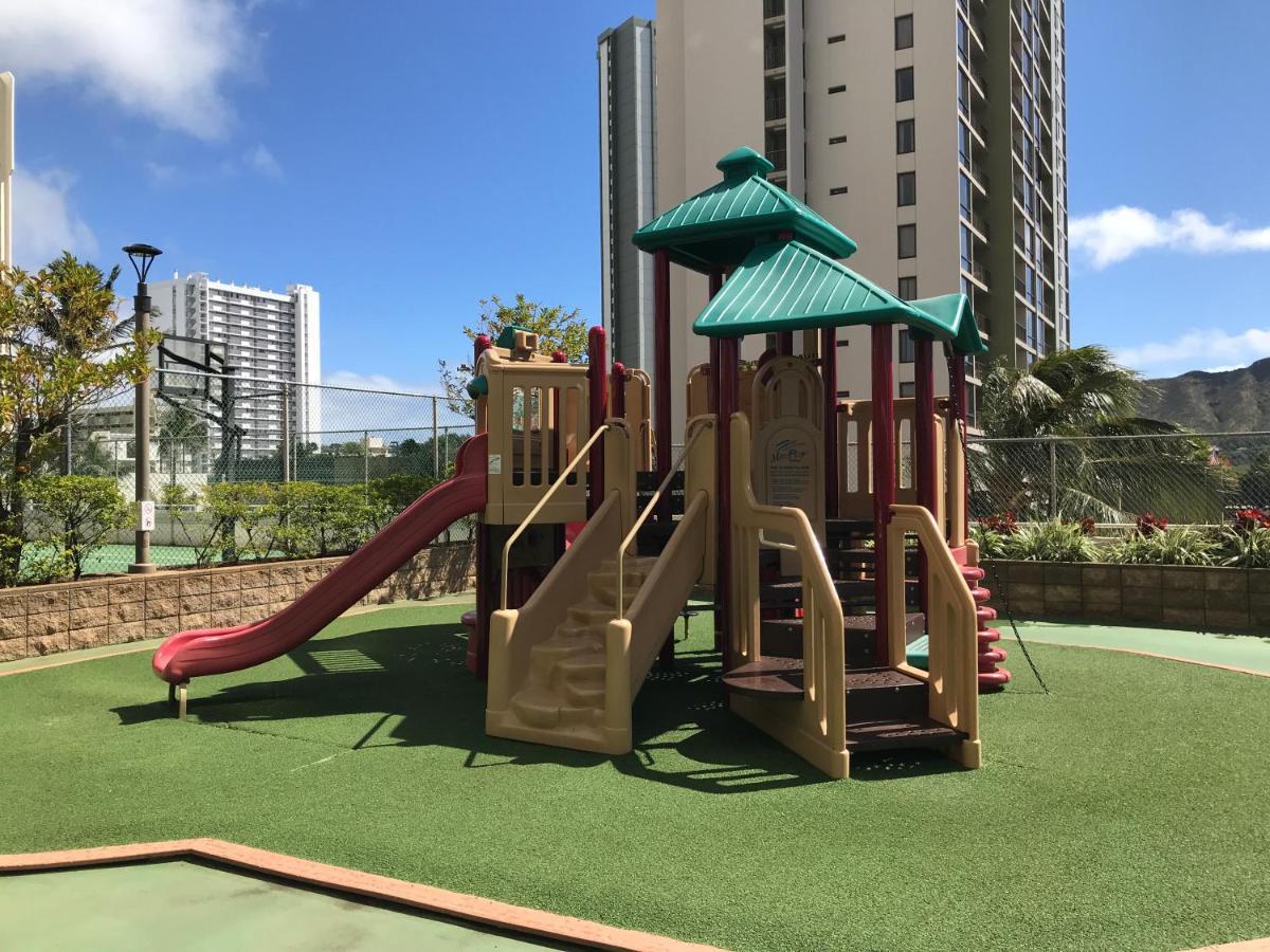 Beautiful 1Br, Steps To Waikiki Beach And Parking Honolulu Exterior foto